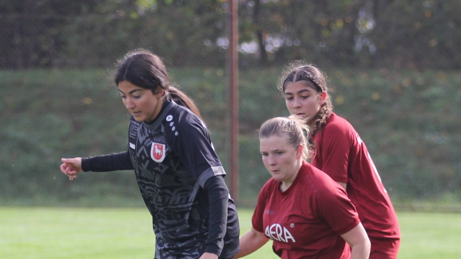 Nele Burger (Mitte) möchte mit der SGM Horrheim/Sternenfels/Häfnerhaslach den Auftakt ins neue Jahr erfolgreich gestalten. Foto: Dittrich Nele Burger (Mitte) möchte mit der SGM Horrheim/Sternenfels/Häfnerhaslach den Auftakt ins neue Jahr erfolgreich gestalten. Foto: Dittrich
