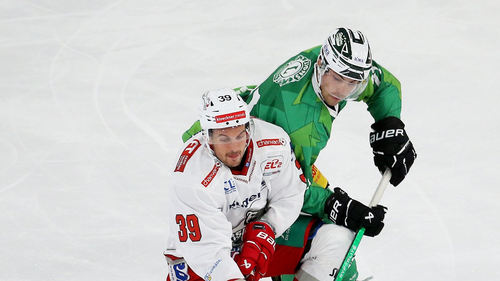 Jack Olin Doremus (rechts) freut sich mit den Steelers auf den Saisonstart. Foto: Baumann Jack Olin Doremus (rechts) freut sich mit den Steelers auf den Saisonstart. Foto: Baumann