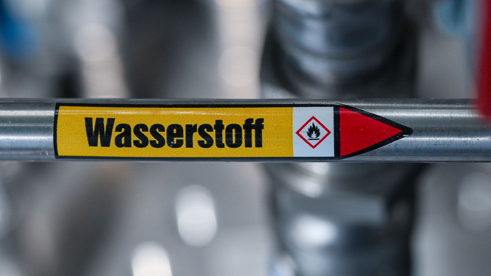 Wasserstoff soll auf dem Weg zur Klimaneutralität fossile Energieträger ersetzen.Foto: dpa/Uwe Zucchi