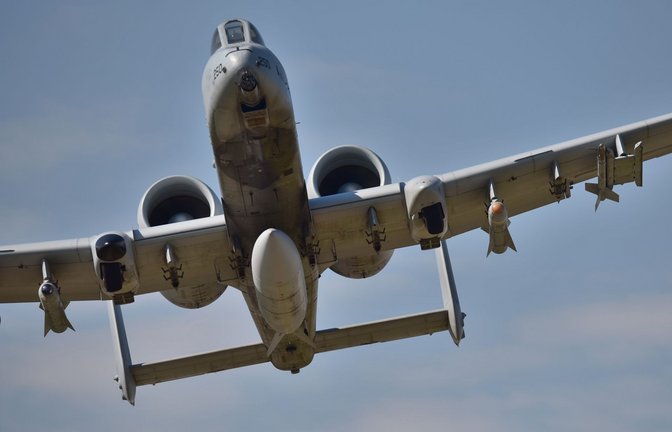 Vom Lechfeld in Bayern starten unter anderem US-amerikanische A-10 Thunderbolt zu Übungsflügen über der Region.<span class='image-autor'>Foto: Weingand</span>