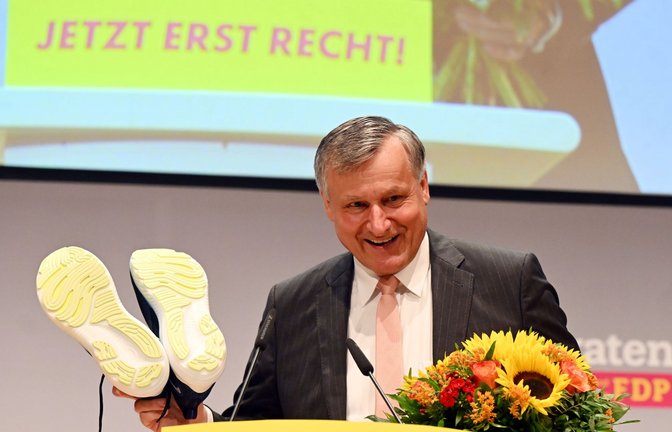 FDP-Chef Hans-Ulrich Rülke will seine Partei mit Laufschuhen in den Wahlkampf führen.<span class='image-autor'>Foto: Uli Deck/dpa</span>