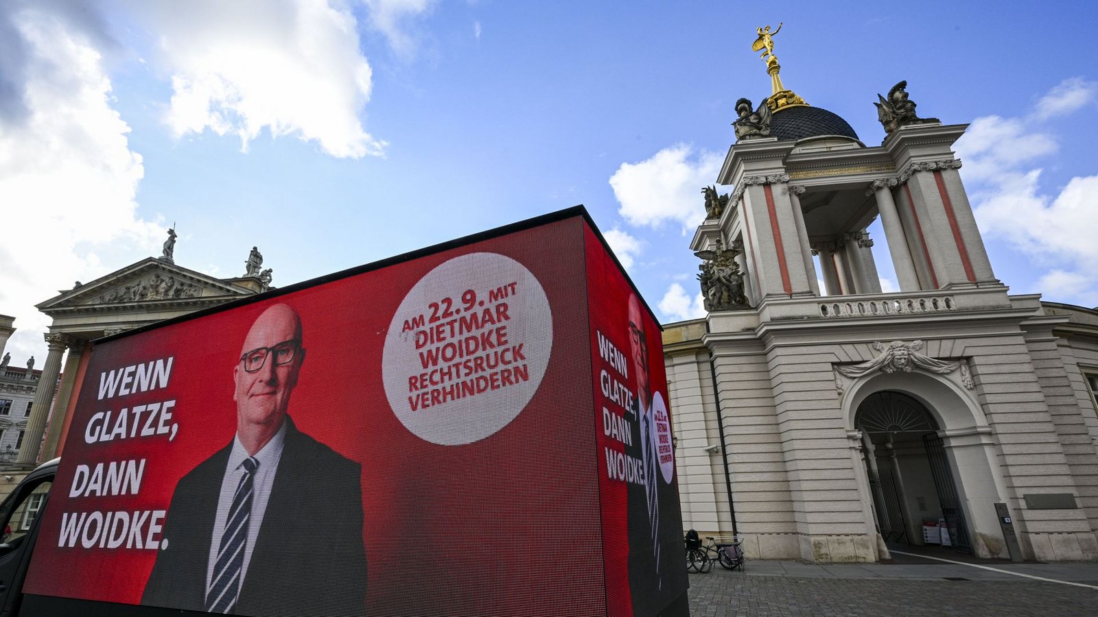 Woidke grenzt sich im Wahlkampf maximal von den Rechten ab.Foto: dpa/Jens Kalaene