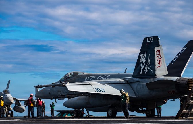 Das US-Militär nutzt für seine Angriffe im Iran unter anderem zwei Flugzeugträger. (Archivbild)<span class='image-autor'>Foto: Uncredited/U.S. Central Command/AP/dpa</span>