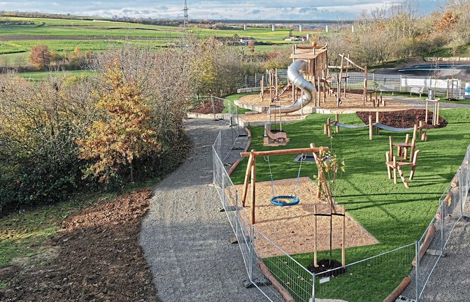 „Das ist mein Lieblingsprojekt dieses Jahr“, sagt Oberriexingens Bürgermeister Frank Wittendorfer über den 2019 eröffneten und schon sehr beliebten Funpark. Hier fungierte der Schultes auch als Bauleiter. Fotos: Banholzer, p