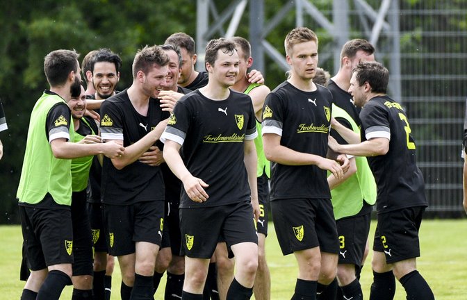 Der TSV Ensingen II feiert mit einem Auswärtserfolg beim TSV Nussdorf II die Meisterschaft in der Fußball-Kreisliga B 7. <span class='image-autor'>Foto: Leitner</span>
