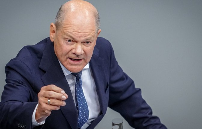 Olaf Scholz möchte Geflüchtete schneller in Jobs vermitteln. Das Programm Jobturbo der Bundesagentur für Arbeit soll dabei helfen (Symbolbild).<span class='image-autor'>Foto: dpa/Kay Nietfeld</span>
