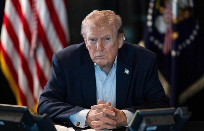 In seinem Golfressort Mar-a-Lago verfolgte Donald Trump am vorigen Wochenende den Beginn des Iran-Kriegs.<span class='image-autor'>Foto: AFP/Daniel TOROK / The White House</span>