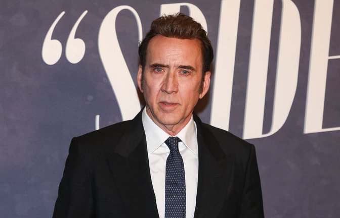 Nicolas Cage spielt in "Spider-Noir" einen alternden Spider-Man im New York der 30er Jahre<span class='image-autor'>Foto: Andy Kropa/Invision/AP/dpa</span>