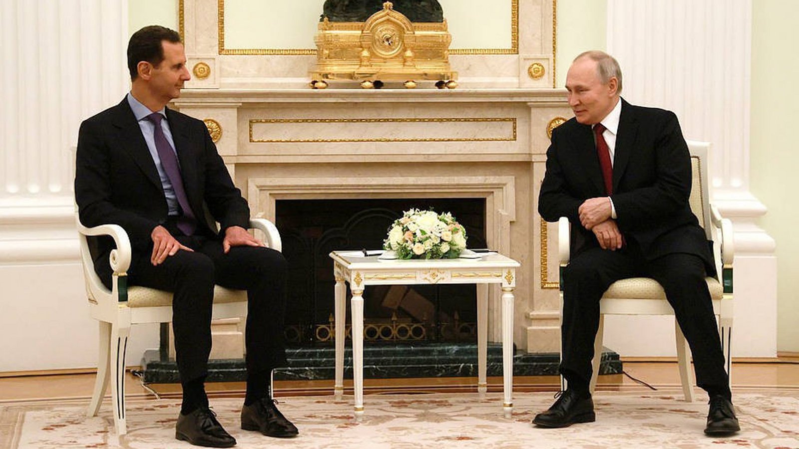 Diktatoren unter sich: Assad (links) und Putin vor einem Jahr im Moskauer KremlFoto: imago Diktatoren unter sich: Assad (links) und Putin vor einem Jahr im Moskauer KremlFoto: imago