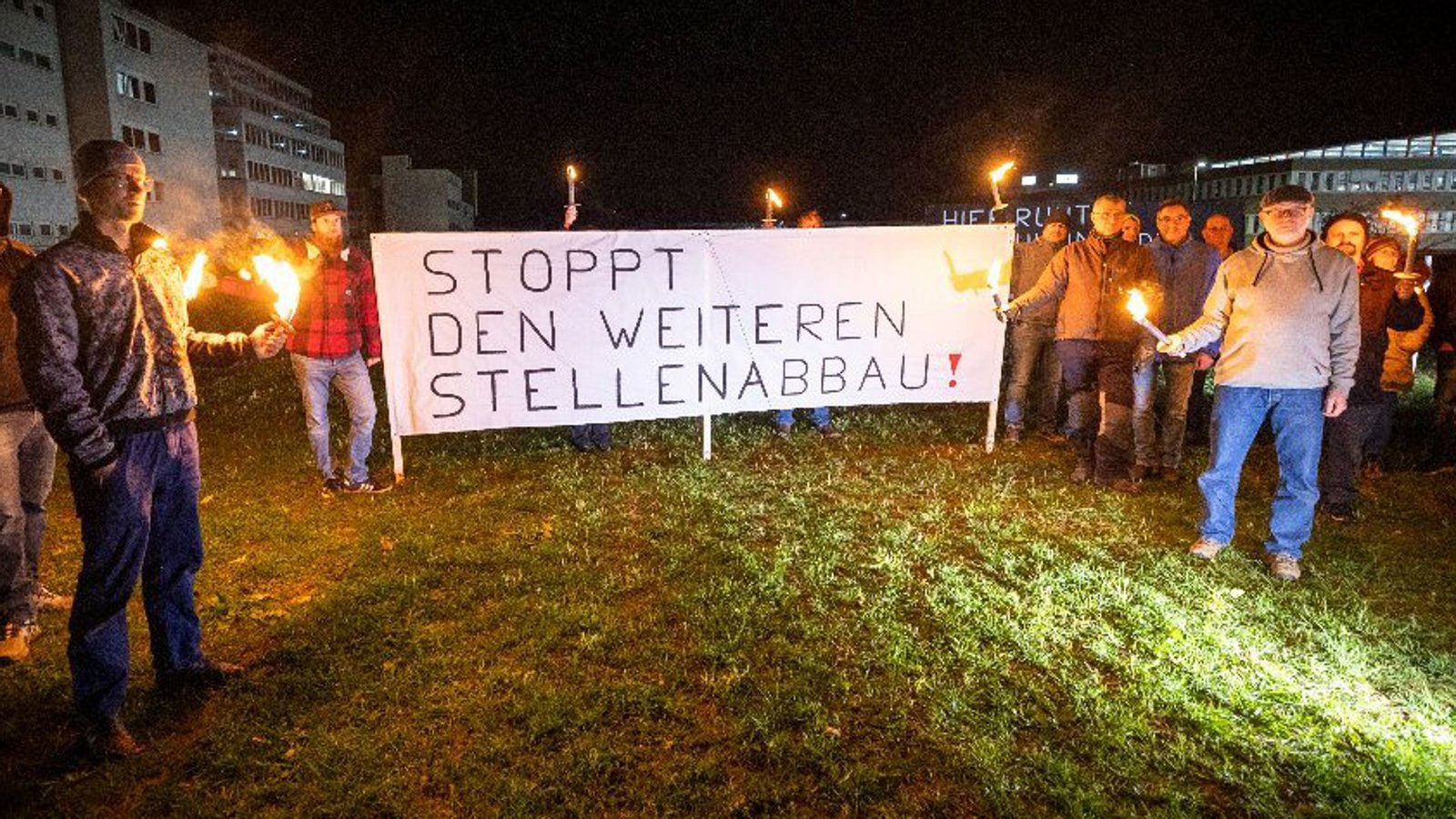 Protest von Bosch-Mitarbeitern in Leonberg im November 2024Foto: Julian Rettig Protest von Bosch-Mitarbeitern in Leonberg im November 2024Foto: Julian Rettig