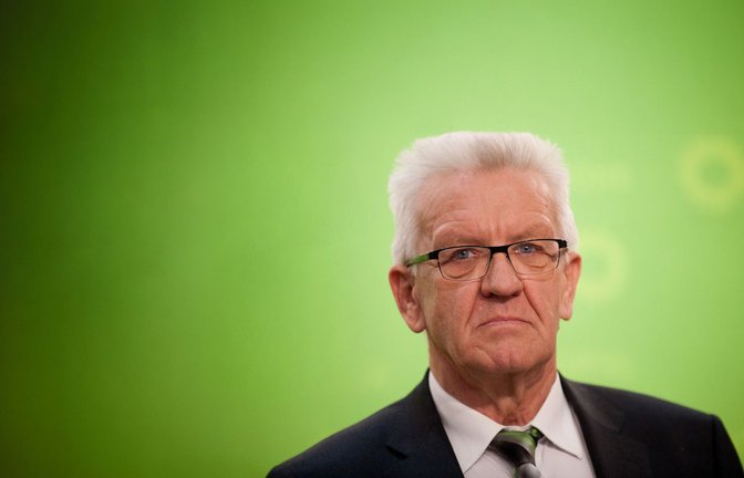 Ministerpräsident Kretschmann gießt seinen Zorn über das Abstimmungsverhalten der Grünen-Fraktion im Europaparlament in Sachen Mercosur-Abkommen in einen Brief an die EU-Kommission.<span class='image-autor'>Foto: picture alliance / dpa</span>