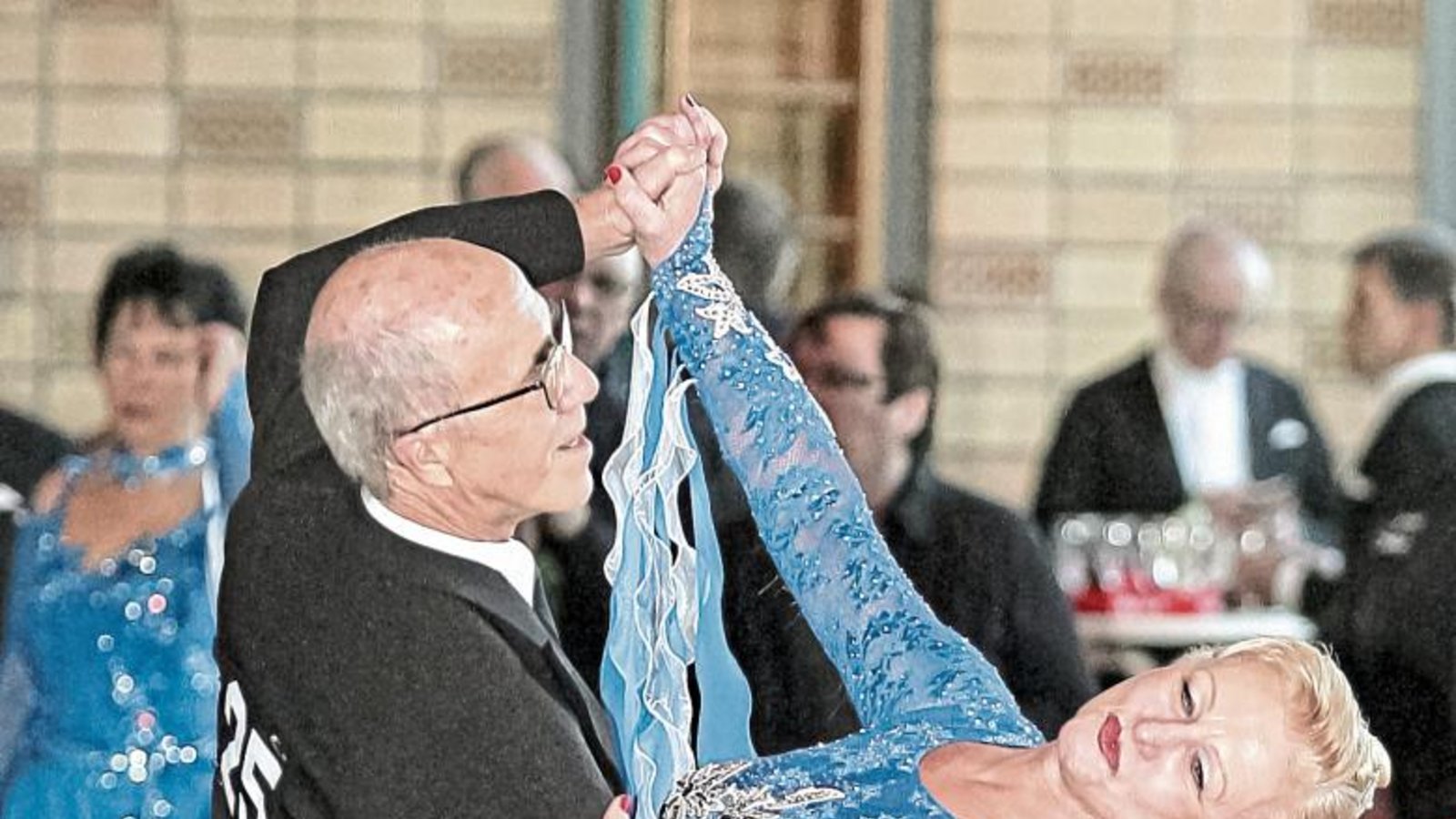 Otto und Hildegard Bertsch verpassten beim eigenen Turnier nur ganz knapp das Siegerpodest bei den Senioren IV S. Foto: Simecek