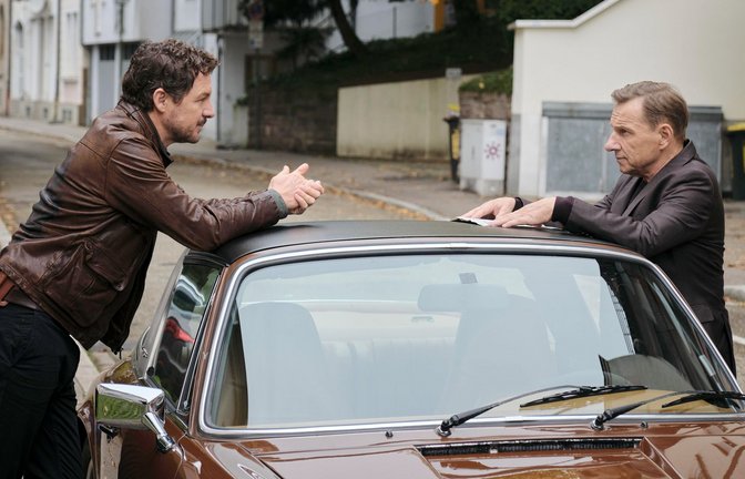 Die Stuttgarter Tatort-Kommissare Sebastian Bootz (Felix Klare, li.) und Thorsten Lannert (Richy Müller, re.) waren am Sonntagabend wieder in der ARD zu sehen.<span class='image-autor'>Foto: SWR/Benoît Linder</span>