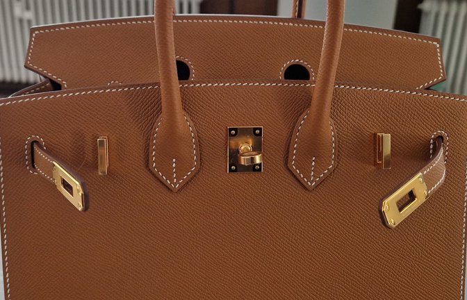 Die Luxushandtasche kostete 8650 Euro statt, wie vom Reisenden behauptet, 80 Euro.<span class='image-autor'>Foto: Hauptzollamt Singen</span>