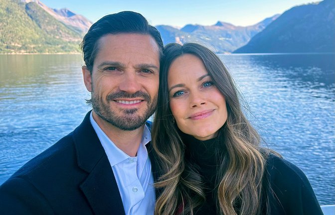 Prinz Carl Philip und Prinzessin Sofia haben auf Social Media ein neues Familienfoto geteilt.<span class='image-autor'>Foto: picture alliance/dpa/Königlicher Hof von Schweden | -</span>