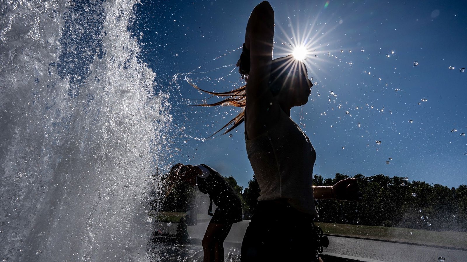 Der Hochsommer in Deutschland ist da – allerdings viel zu früh.Foto: Michael Kappeler/dpa Der Hochsommer in Deutschland ist da – allerdings viel zu früh.Foto: Michael Kappeler/dpa