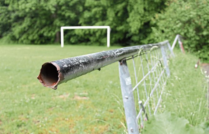 Der Sportplatz am Hochdorfer Pfaffenwäldle soll im Rahmen des EU-Förderprojekts Leader neu gestaltet werden. Fotos: Romanowski