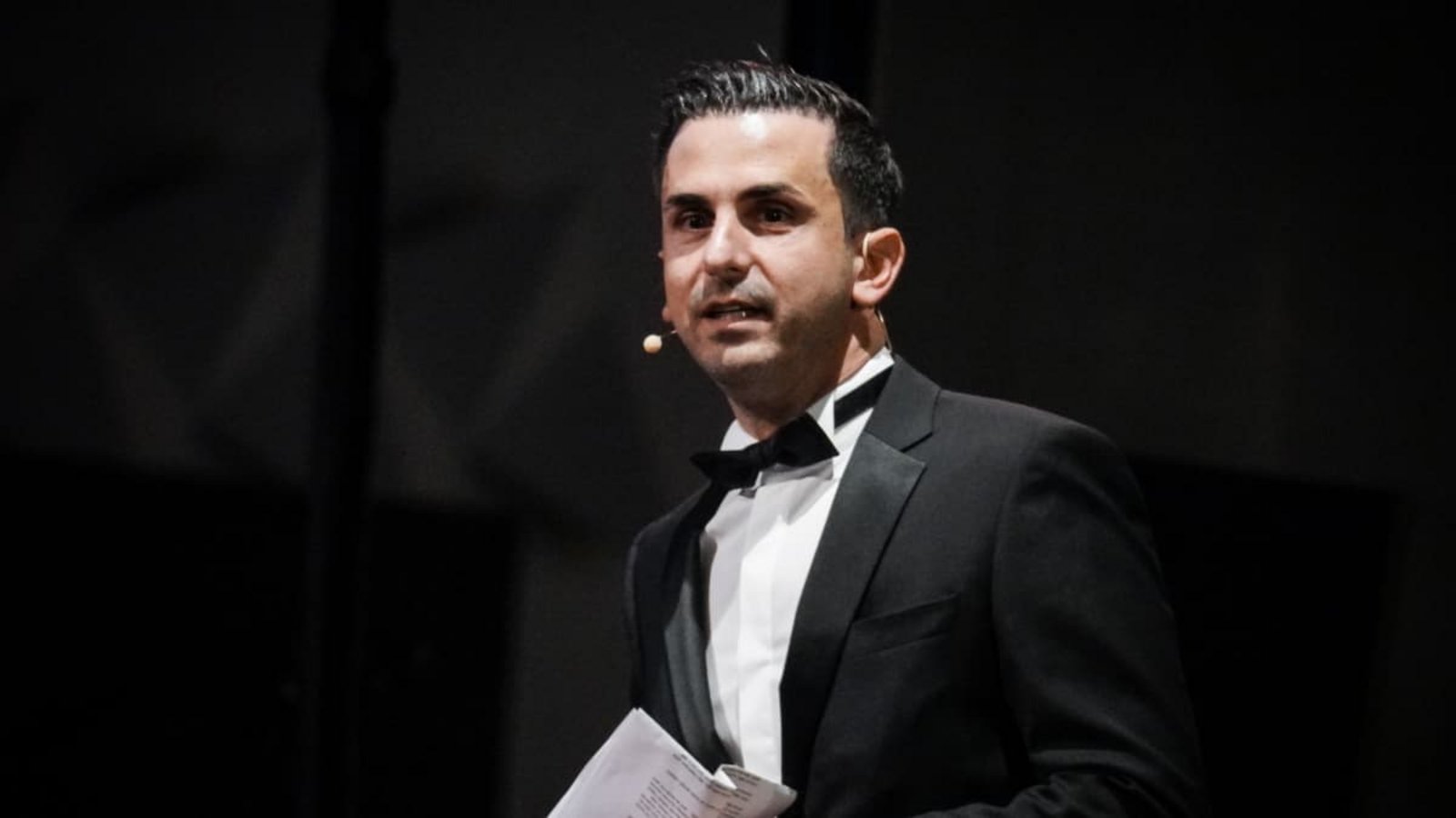 Serkan Eren bei einer STELP-Spendengala im Mercedes-Museum - jetzt wurde der Gründer der Hilfsorganisation im Iran zu einer Haftstrafe verurteilt.Lichtgut / Ferdinando Iannone Serkan Eren bei einer STELP-Spendengala im Mercedes-Museum - jetzt wurde der Gründer der Hilfsorganisation im Iran zu einer Haftstrafe verurteilt.Lichtgut / Ferdinando Iannone