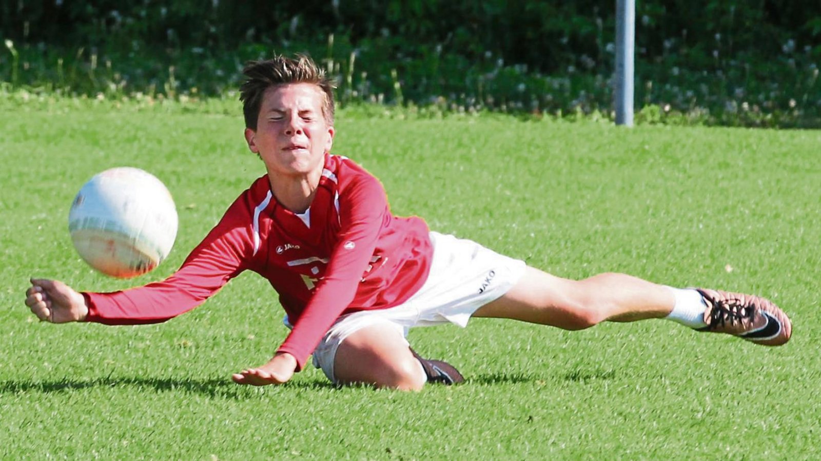 Paul Jantzen und die U-14-Faustballer des TV Vaihingen haben einen fast perfekten ersten Turniertag in Waldrennach gespielt. Foto: Archiv/Nachreiner