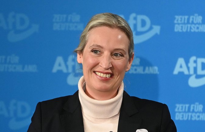 Alice Weidel, die Chefin der  AfD-Bundestagfraktion, will  den Unionsvorschlag für das Verfassungsgericht  akzeptieren.<span class='image-autor'>Foto: IMAGO/Sven Simon</span>