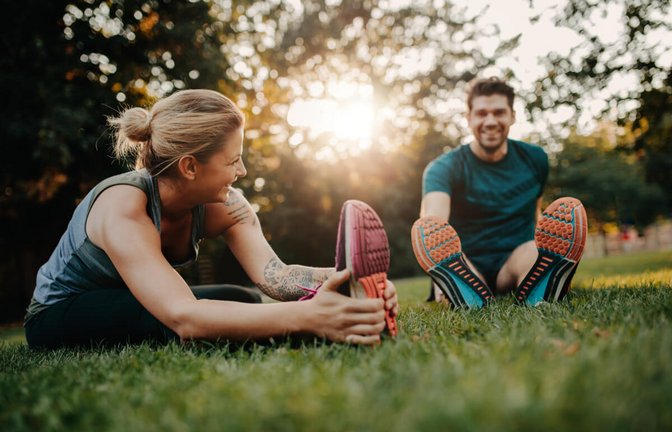 Hier erfahren Sie, wie oft man Sport machen sollte, um gesund zu bleiben bzw. um abzunehmen.<span class='image-autor'>Foto: Jacob Lund / Shutterstock.com</span>