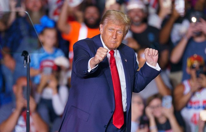 Ist dieser Mann ein „Faschist“? Ex-Präsident Donald Trump bei einer Wahlkampfveranstaltung am 22. Oktober in Greensboro (US-Bundesstaat North Carolina).<span class='image-autor'>Foto: Imago/ZumaPress Wire</span>