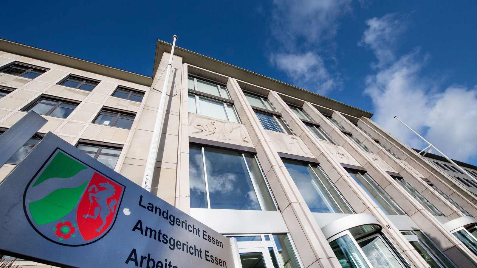 Vor dem Landgericht Essen beginnen Mitte Juni die ersten Prozesse zum Millionen Coup in GelsenkirchenFoto: Bernd Thissen/dpa