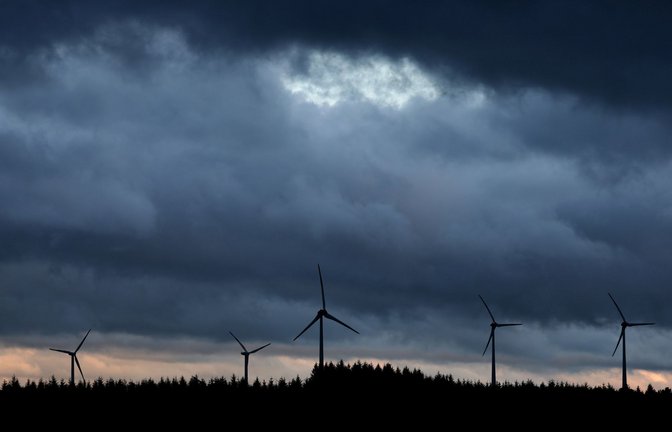 Das Wohl und Wehe der Energiewende liegt im Wind.<span class='image-autor'>Foto: dpa/Karl-Josef Hildenbrand</span>