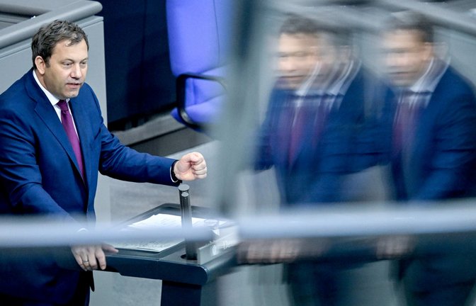 Für was muss Finanzminister Lars Klingbeil in seinen Etat greifen – und wo sind stattdessen die Länder gefordert?<span class='image-autor'>Foto: Britta Pedersen/dpa</span>