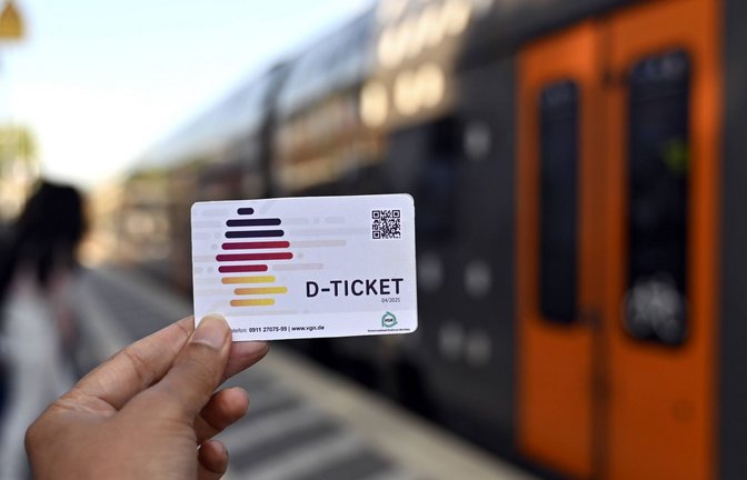 Kaum ein Projekt der  Ampel-Koalition hat so viele Freunde gefunden wie das Deutschlandticket.<span class='image-autor'>Foto: Imago/Imago/Dwi Anoraganingrum</span>