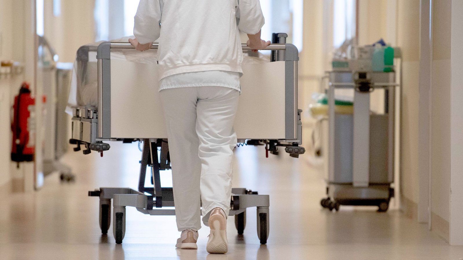 Viele insbesondere kleinere Krankenhäuser stehen in Deutschland vor dem Aus. (Symbolbild)Foto: dpa/Marijan Murat Viele insbesondere kleinere Krankenhäuser stehen in Deutschland vor dem Aus. (Symbolbild)Foto: dpa/Marijan Murat