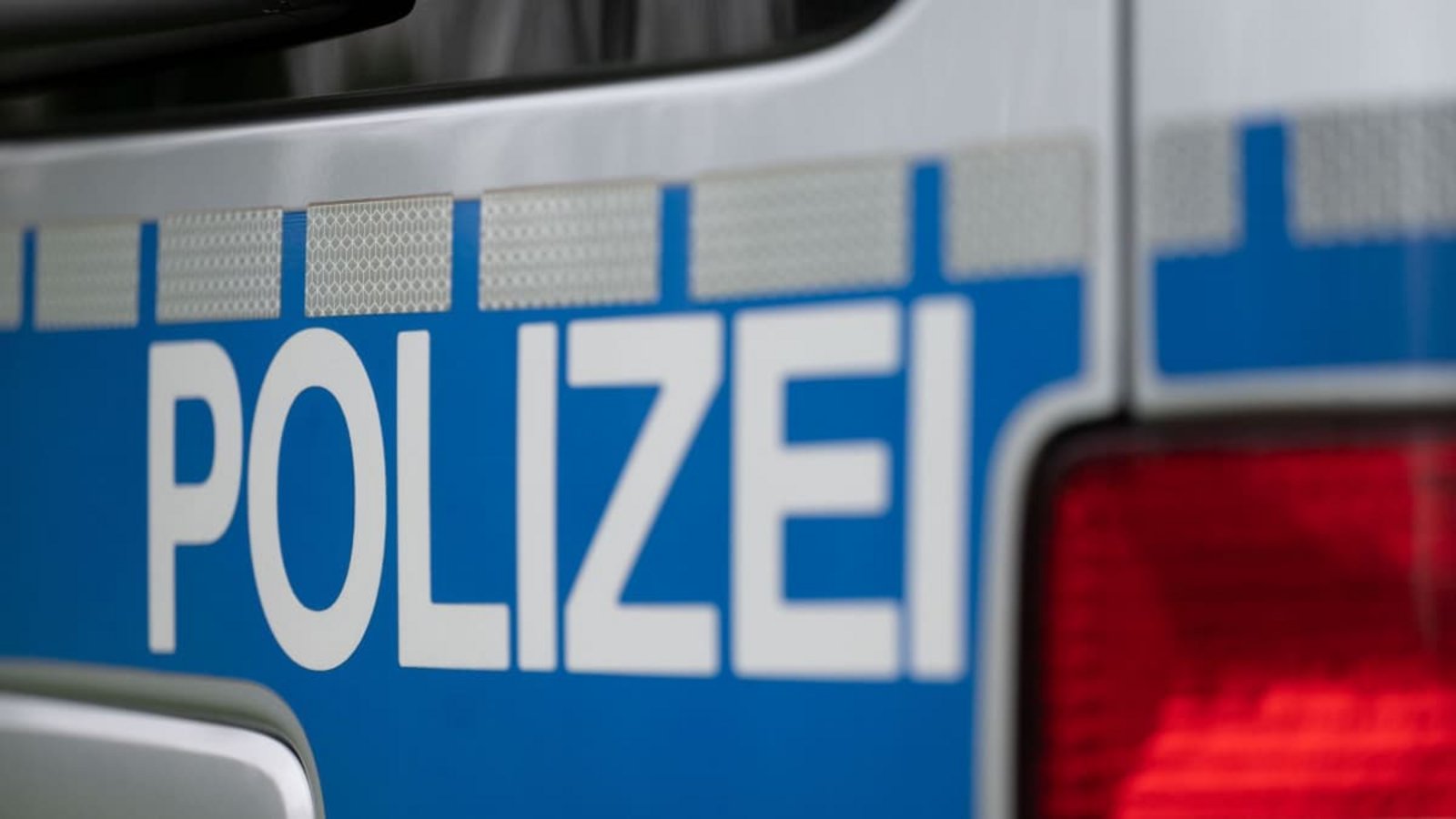 Ein Motorradfahrer ist im Kreis Ravensburg tödlich verunglückt.Marijan Murat/dpa (Symbolbild) Ein Motorradfahrer ist im Kreis Ravensburg tödlich verunglückt.Marijan Murat/dpa (Symbolbild)