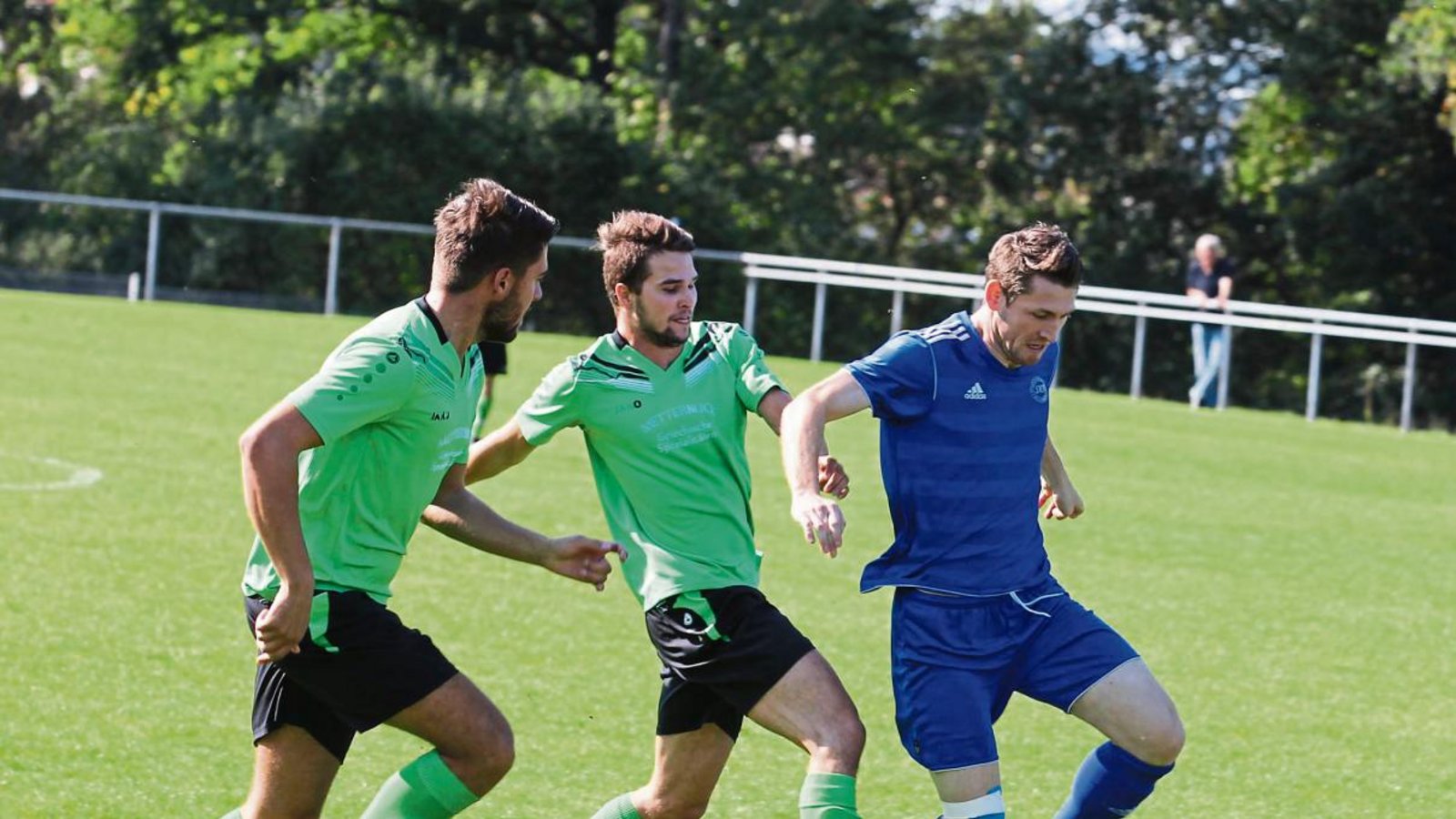 Beim VfR Sersheim (von links Urim Ismajli und Kevin Kleinert) sind die Kicker heiß darauf, endlich wieder zu spielen. Foto: Nachreiner Beim VfR Sersheim (von links Urim Ismajli und Kevin Kleinert) sind die Kicker heiß darauf, endlich wieder zu spielen. Foto: Nachreiner