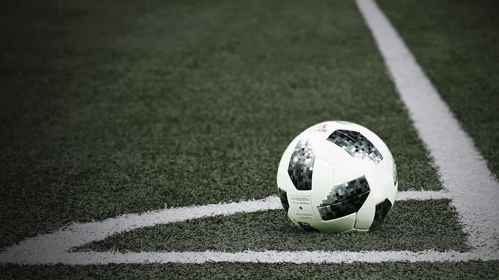 An der Hochschule der Polizei wird ein Fußballturnier abgesagt – wegen sexistischer Mannschaftsnamen.Foto: Philipp /Imago