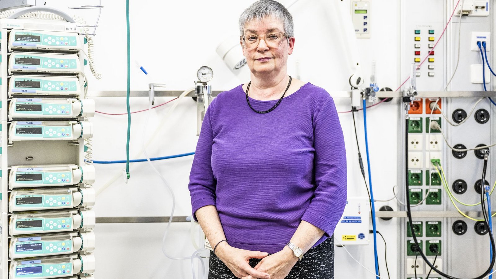 Seit neun Jahren arbeitet Clivia Langer im psychologischen Dienst der Tübinger Kinderintensivstation.Foto: Andreas Reiner Seit neun Jahren arbeitet Clivia Langer im psychologischen Dienst der Tübinger Kinderintensivstation.Foto: Andreas Reiner
