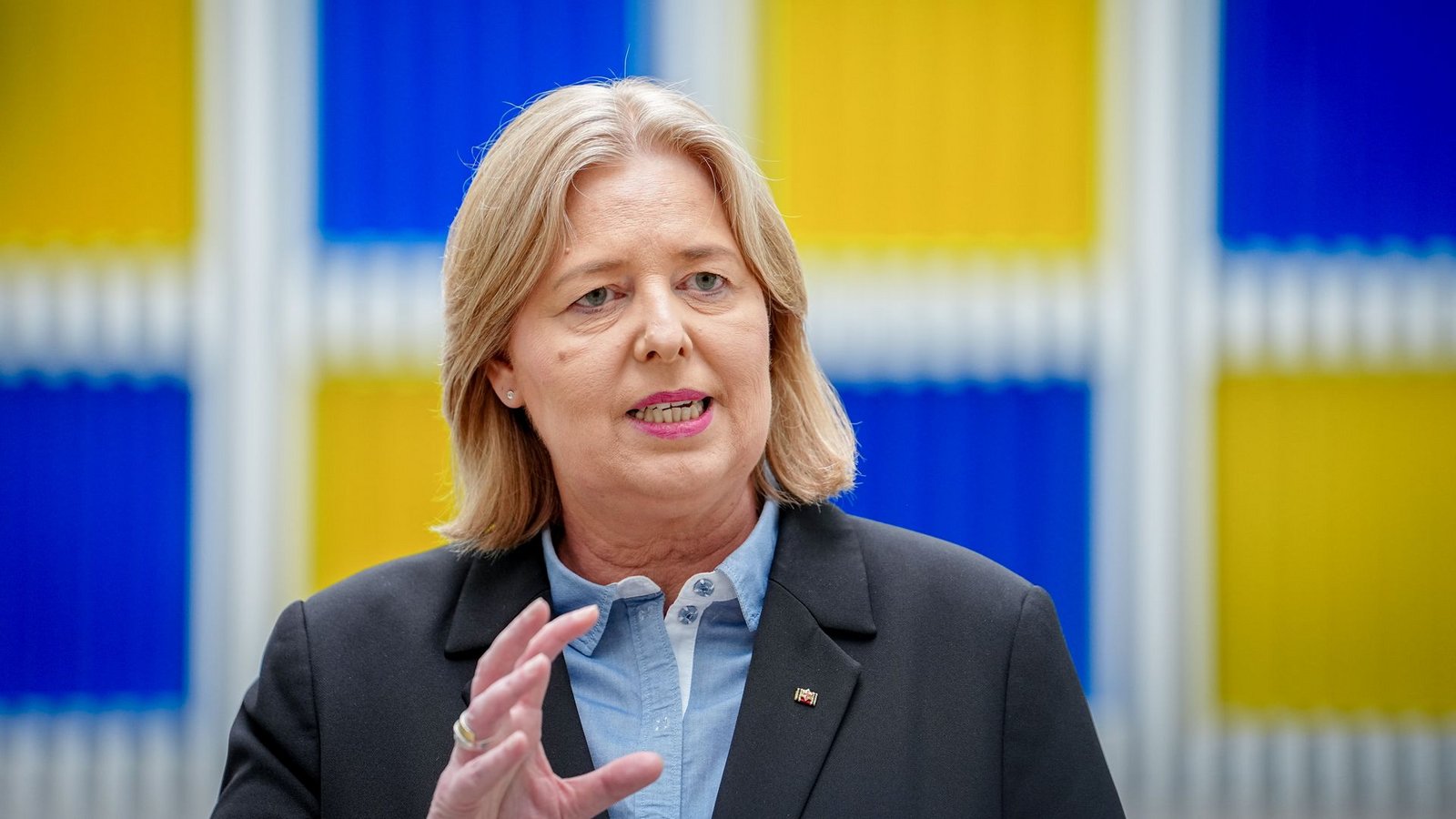 Sozialministerin Bärbel Bas (SPD) hat zum Start der Kommission Vorschläge angekündigt, "wie die Alterssicherung auch in kommenden Jahrzehnten stabil, gerecht und nachhaltig bleibt". (Archivfoto)Foto: Kay Nietfeld/dpa