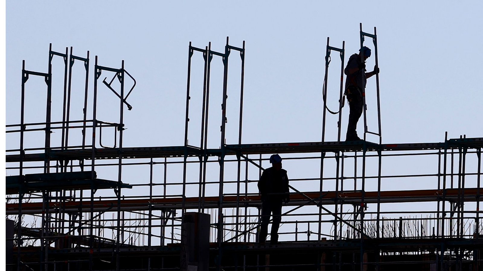 Beim Bauen müssen nach dem Willen der EU in Zukunft höhere Umweltstandards eingehalten werden. Bei der Sanierung von alten Gebäuden wurde die Regelung aber entschärft.Foto: dpa/Karl-Josef Hildenbrand Beim Bauen müssen nach dem Willen der EU in Zukunft höhere Umweltstandards eingehalten werden. Bei der Sanierung von alten Gebäuden wurde die Regelung aber entschärft.Foto: dpa/Karl-Josef Hildenbrand