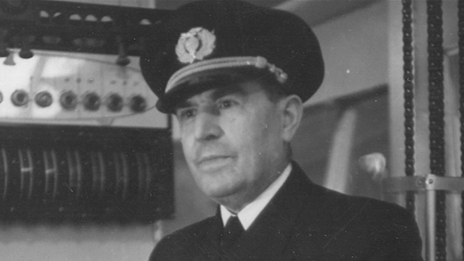 Albert Sammt war ein deutscher Luftschiffer und bekannt als Zeppelin-Kommandant.Foto: Archiv Luftschiffbau Zeppelin
/unknown Albert Sammt war ein deutscher Luftschiffer und bekannt als Zeppelin-Kommandant.Foto: Archiv Luftschiffbau Zeppelin
/unknown