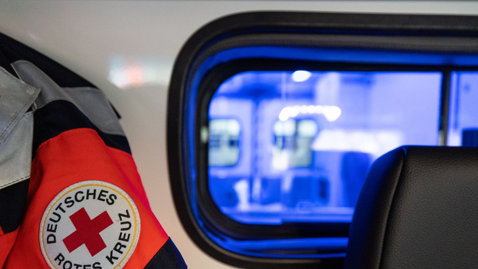 Die Verletzten wurden in ein Krankenhaus gebracht. (Symbolbild)Foto: Hannes P Albert/dpa/Hannes P Albert