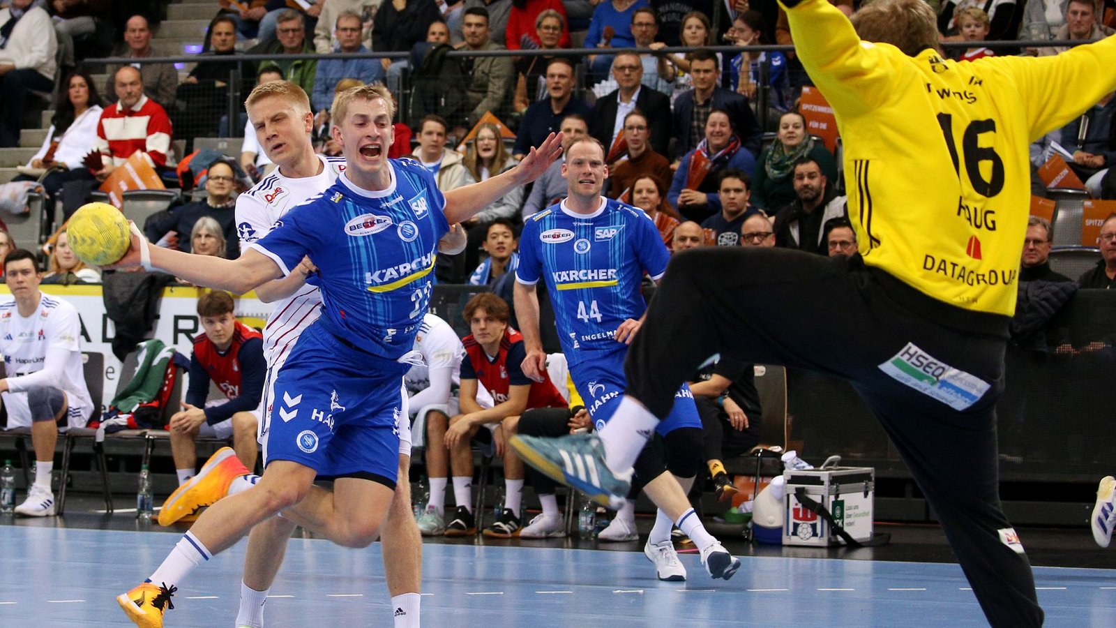 Neuzugang Torben Matzken musste beim 16:19 verletzt raus.Foto: Pressefoto Baumann/Julia Rahn