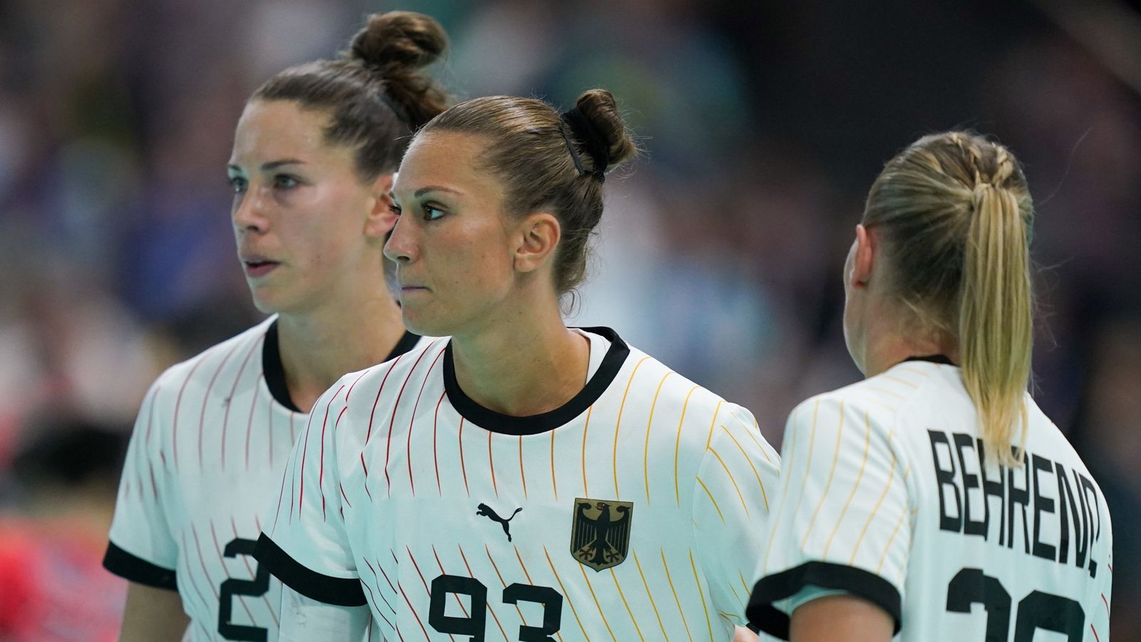 Der große Wurf war’s noch nicht. Nach der Auftaktniederlage stehen die deutschen Handballerinnen bereits unter Druck.Foto: dpa/Marcus Brandt
