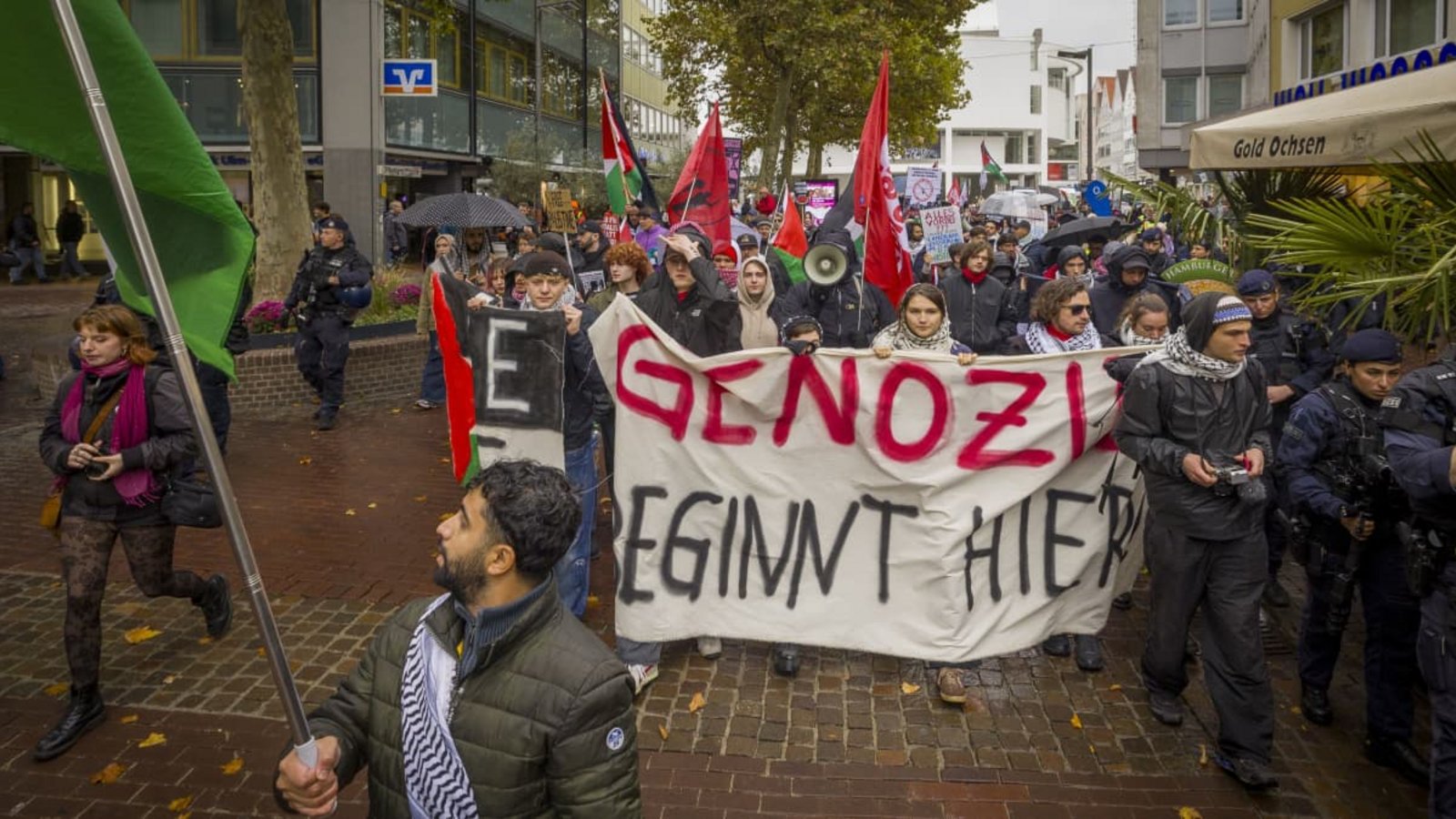 Kundgebung und Demo der Pro-Palästina-Bewegung am Wochenende in Ulm.Matthias Kessler Kundgebung und Demo der Pro-Palästina-Bewegung am Wochenende in Ulm.Matthias Kessler