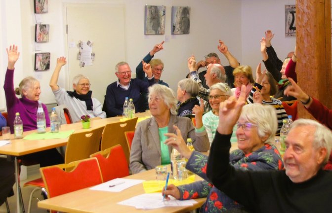 Offene Zustimmung bei den Wahlen des Vaihinger Bürger-Treffs.  <span class='image-autor'>Foto: Arning</span>
