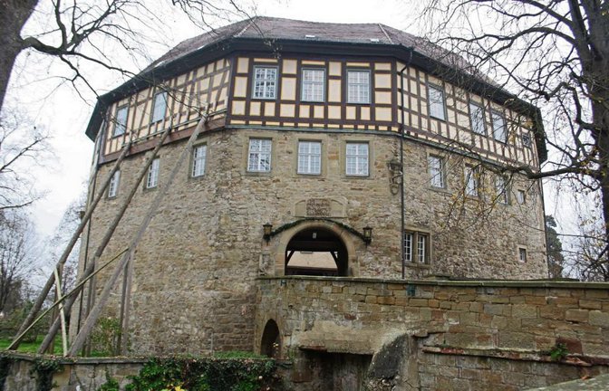 Das Sachsenheimer Wasserschloss muss für acht Millionen Euro saniert werden. Fotos: Jähne