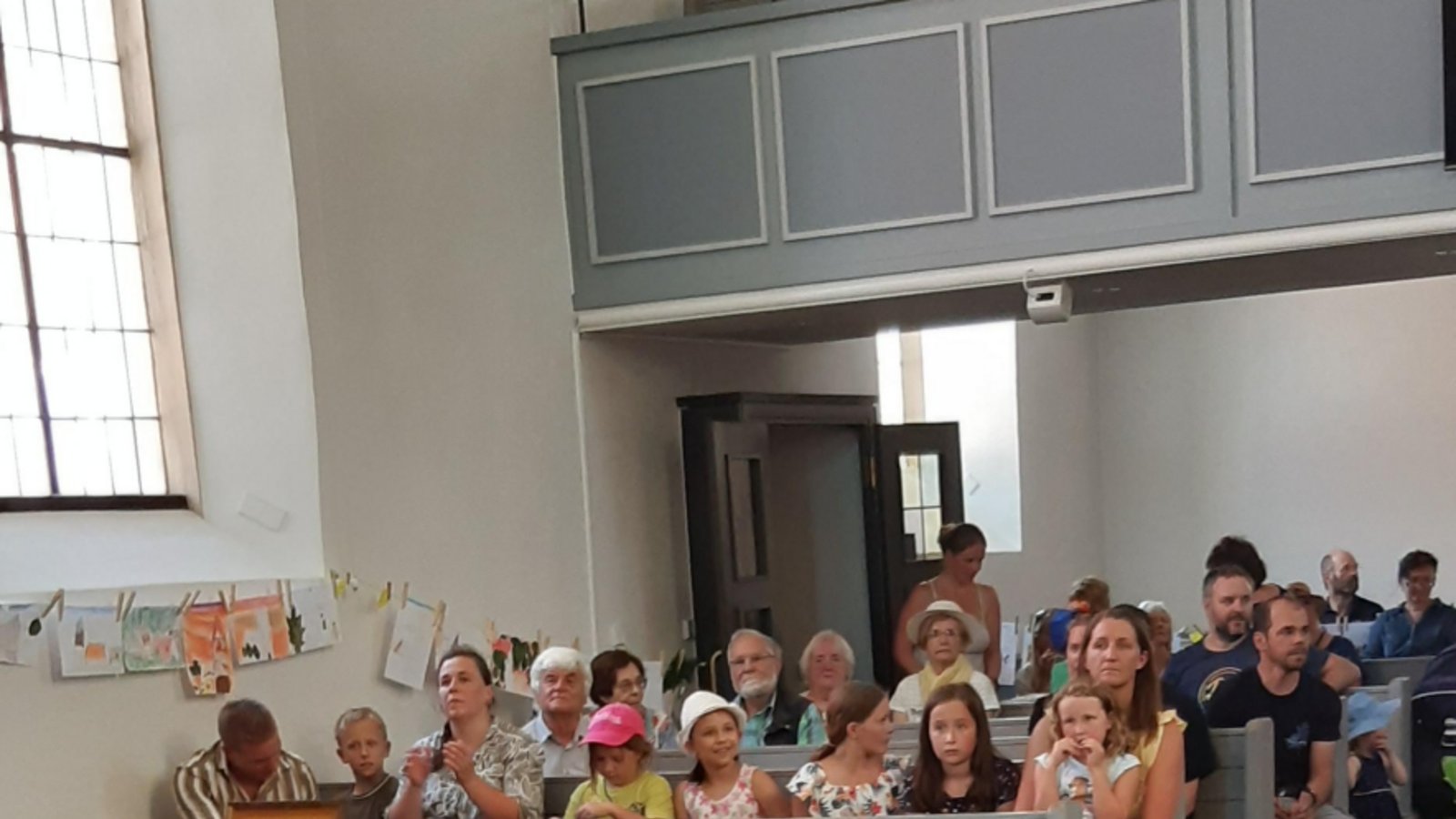 Prämierung beim Kunstwettbewerb.  Fotos: p