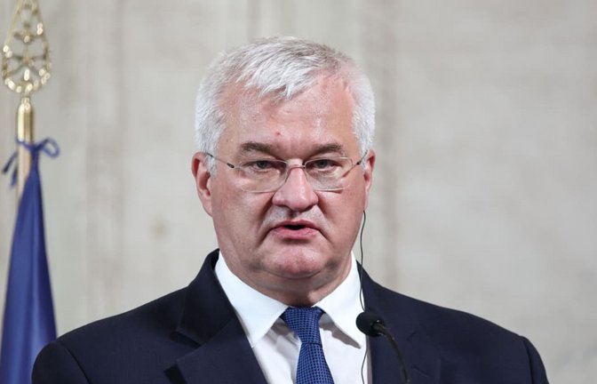 Der ukrainische Außenminister Andrij Sybiha hat nach dem tödlichen Angriff auf ein iranisches Frachtschiff seinen Teheraner Kollegen Abbas Araghtschi angerufen (Archivfoto).<span class='image-autor'>Hannes P Albert/dpa</span>