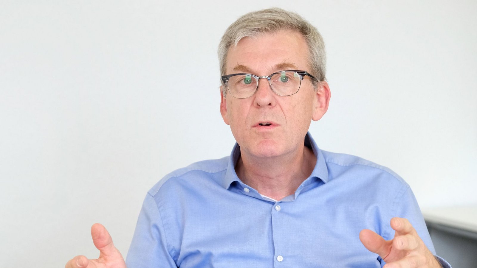 Die Aussagen des früheren LKA-Präsidenten Ralf Michelfelder sorgten für Unruhe im Untersuchungsausschuss.Foto: dpa/Bernd Weissbrod Die Aussagen des früheren LKA-Präsidenten Ralf Michelfelder sorgten für Unruhe im Untersuchungsausschuss.Foto: dpa/Bernd Weissbrod