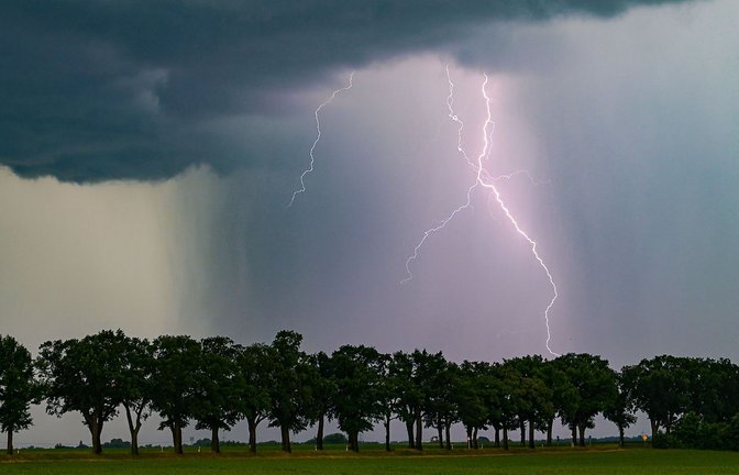Wetterextreme in Baden-Württemberg haben Versicherer288 Millionen Euro gekostet.<span class='image-autor'>Foto: Patrick Pleul/dpa</span>