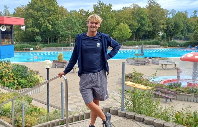 Luan Gashi ist seit gut eineinhalb Jahren Betriebsleiter im Vaihinger Enztalbad.  <span class='image-autor'>Foto: Rücker</span>