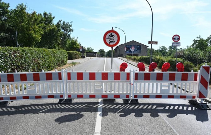 Die Neckarbrücke in Besigheim ist seit Montag gesperrt.<span class='image-autor'>Werner Kuhnle</span>
